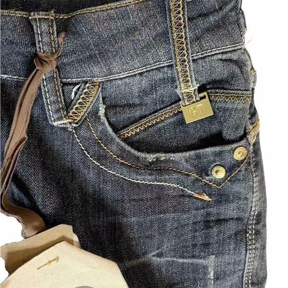 Goodtime Premium Jeans Juniors Straight Cut Iron Cross Bling Embroidered Size 15 - Picture 5 of 9